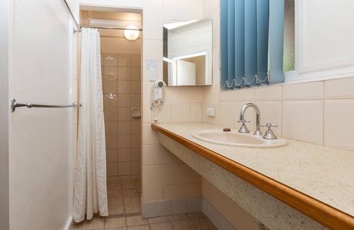 Port Lincoln Hotel | Blue Seas Motel