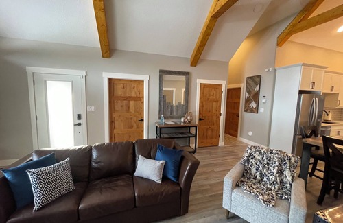 Valemount Cabin | Blue Sky Valemount Cabin Your home away from home , your search is over!