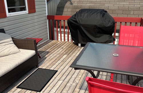 Borden-Carleton Cottage | "Blue Suede View" cottage overlooking the Northumberland Strait