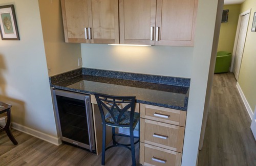 Miramar Beach House | Blue Surf 6, 2BR/2BA Townhouse, Seasonal Beach Service Included!