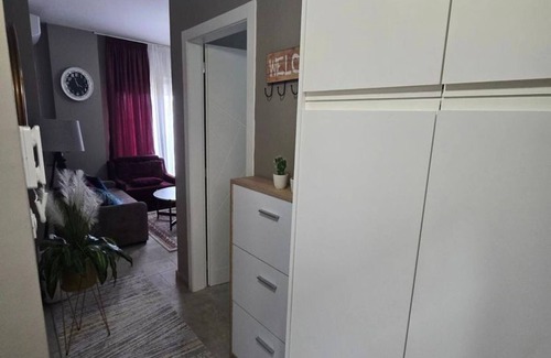 Himare Apartment | Blue View Apartments