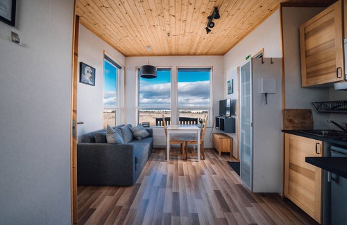 Reykholt Cabin | Blue View Cabin 7B with Hot Tub