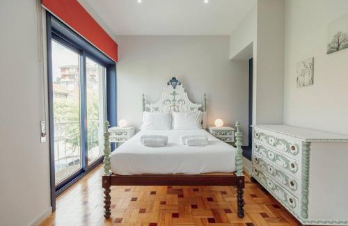 Senhora da Hora House | Blue Villa by Hosty