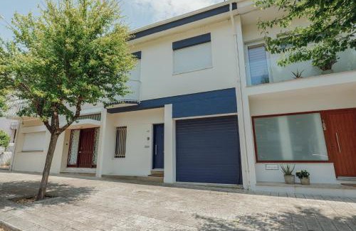 Senhora da Hora House | Blue Villa by Hosty