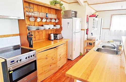 Swansea House | Blue Waters Swansea Accomodation