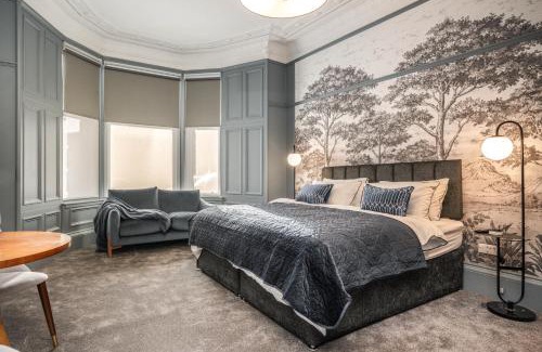 Paisley Apartment | Bluebell Studio Glasgow Airport