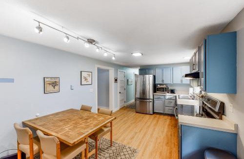 Otter Creek House | Blueberry Cottage