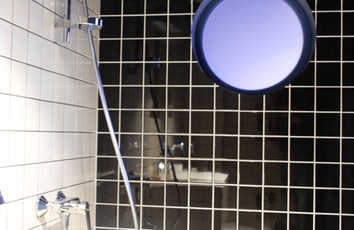 Vera Hotel | Blueberry Nights Hotel