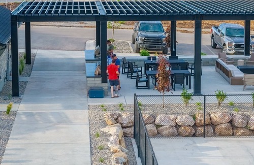 Mountain Green House | Bluebird |Ro5057 | Pickleball | Hot Tub | Mtn View
