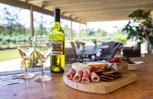 Lovedale House | Bluebush Estate with pool and tennis court