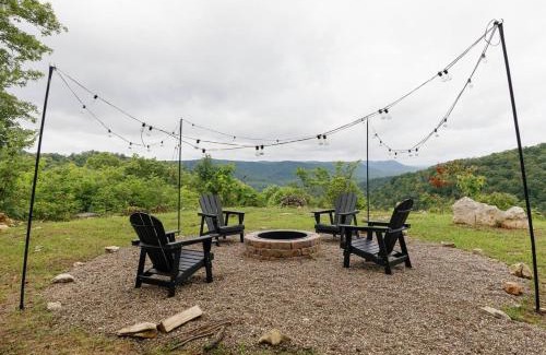 Stanton House | "Bluegrass Bluff" - The Overlook LUX Dome - RRG