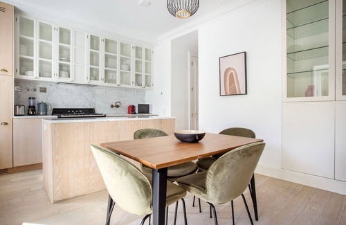 Santo Antonio Apartment | Blueground | Avenida, balcony