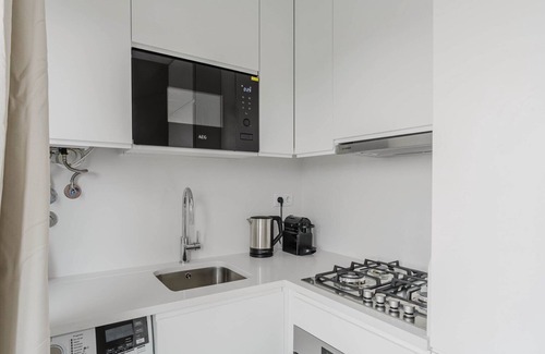 Benfica Apartment | Blueground | Benfica, furnished, washer, a/c