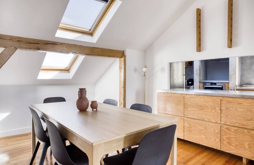 Martires Apartment | Blueground | Chiado, furnished, great views