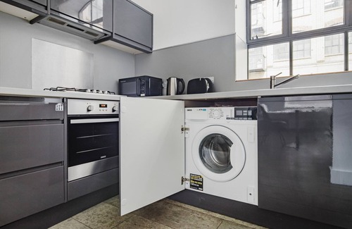 Farringdon Apartment | Blueground | Clerkenwell, nr Barbican & St. Paul's