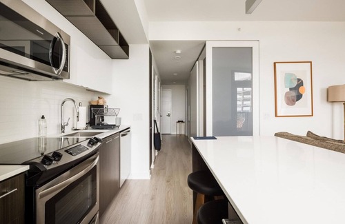 Reston Apartment | Blueground | Hunter Mill District, pool, nr Lake Anne
