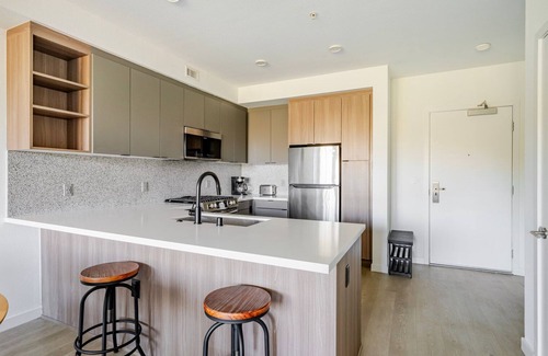 Mission Valley West Apartment | Blueground | Mission Valley West, balcony, nr Riverwalk