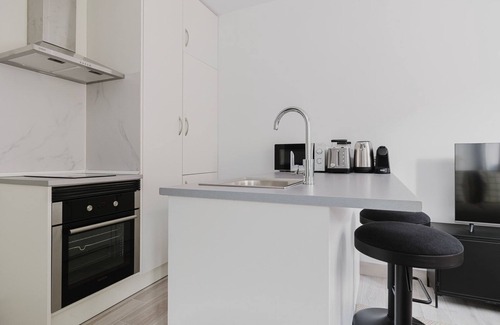 Adelfas Apartment | Blueground | Pacífico, elevator & w/d, nr Retiro