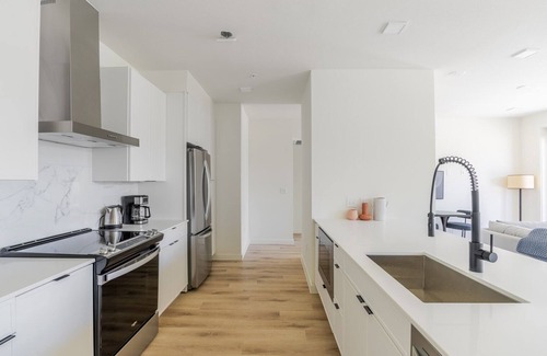 Round Rock Apartment | Blueground | Round Rock, pool, nr Brushy Creek