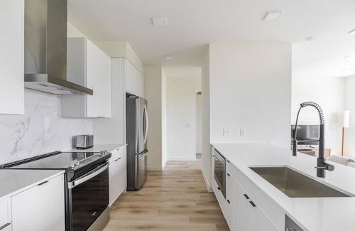 Round Rock Apartment | Blueground | Round Rock, pool, nr Old Settlers Park