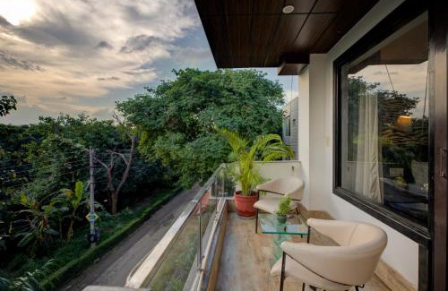 Sector 40 Hotel | BlueNeck Sec 40 Unitech Cyber Park Gurugram