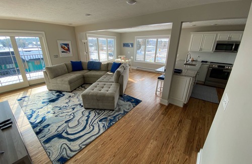 Cedarville Condo | Bluewater Hotel: New Condo in Downtown Cedarville Overlooking Cedarville Bay