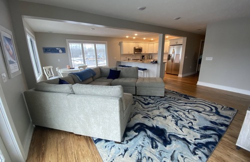 Cedarville Condo | Bluewater Hotel: New Condo in Downtown Cedarville Overlooking Cedarville Bay