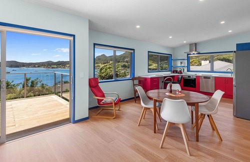 Whangarei Heads House | Bluey - Whangarei Heads Holiday Home
