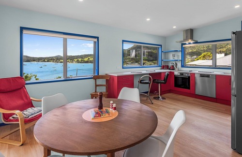 Whangarei Heads House | Bluey - Whangarei Heads Holiday Home