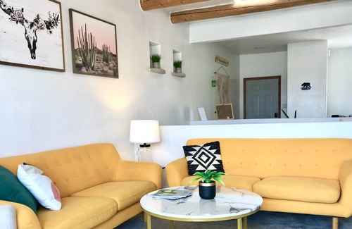 Westside House | Bluffside Mountain & City Views Just Minutes from I-40