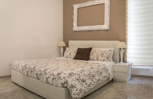 Potenza Apartment | Blunotte Suite