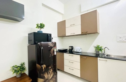 HITEC City Apartment | BluO Studio Hitech City - Gym, TT, Terrace Garden