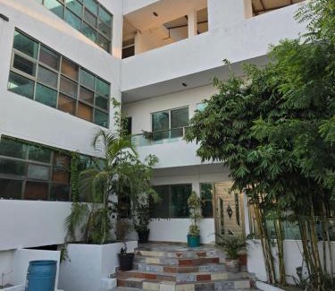 Paraiso Apartment | BLVD1Rec