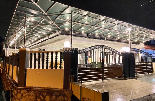 Bandar Country Homes House | BNB Cozy Homestay @ Bdr Country Homes (Corner Hse)