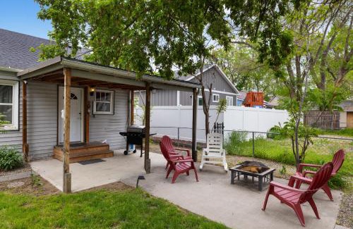 Central - Terry House | Bo's Rustic Cottage Cozy and Charming with Hot Tub and Fenced Yard