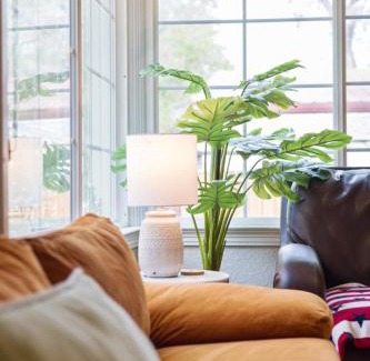 Central - Terry House | Bo360 Cheerful Home with private HOT TUB