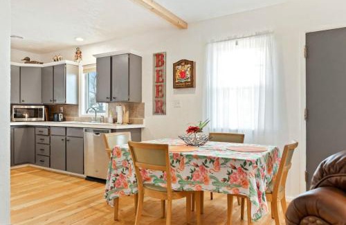 Central - Terry House | Bo360 Multi-Family Group Sanctuary with Hot tub