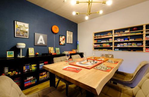 Tateishi House | Board Game House Tokyo