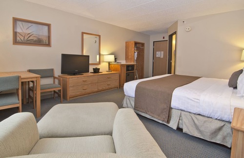 Faribault Hotel | Boarders Inn & Suites by Cobblestone Hotels - Faribault
