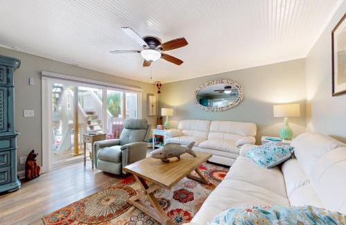 Pensacola Beach Apartment | Boardwalk B12
