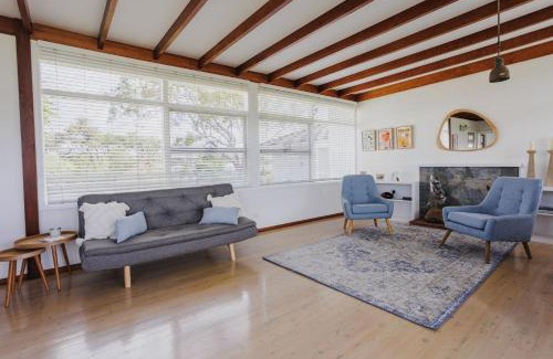 Urunga House | Boardwalk Bungalow - pristine ocean views