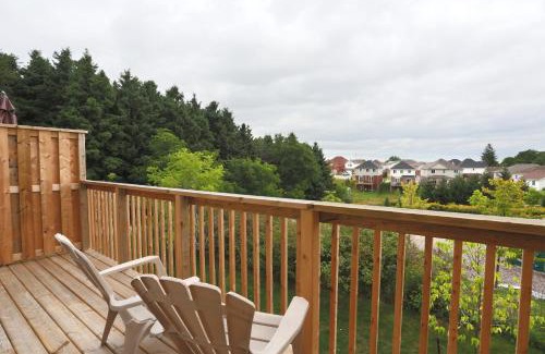 Kitchener House | Boardwalk Homes - Executive Townhomes