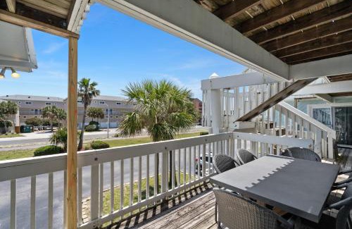 Pensacola Beach House | Boardwalk Unit A4