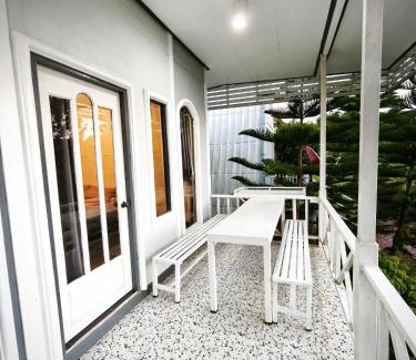 Thung Samo Bed & Breakfast | Boat and House Resort Khao Kho