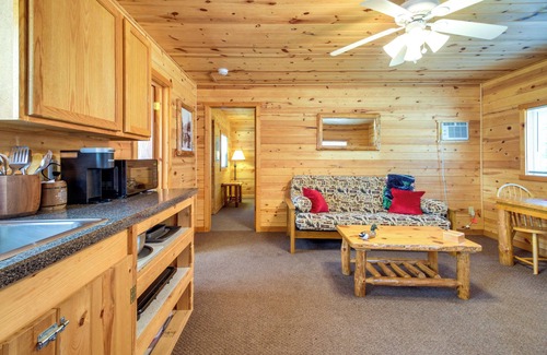 Garrison Cottage | Boat + Fish on Mille Lacs Lake: Walleye Cabin