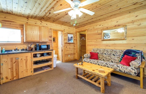 Garrison Cottage | Boat + Fish on Mille Lacs Lake: Walleye Cabin