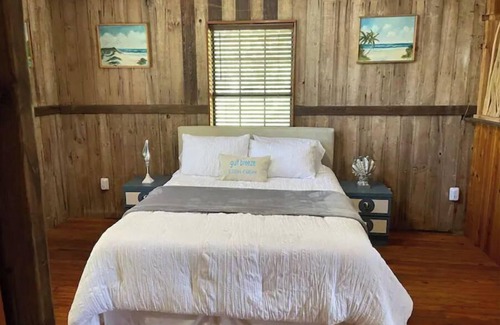 Gulf Breeze House | Boat launch w/in mins-Pet friendly