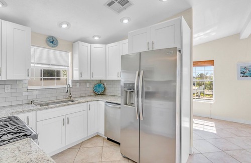 Sands House | Boater's Paradise with Boat Dock/Quick Open Water Access