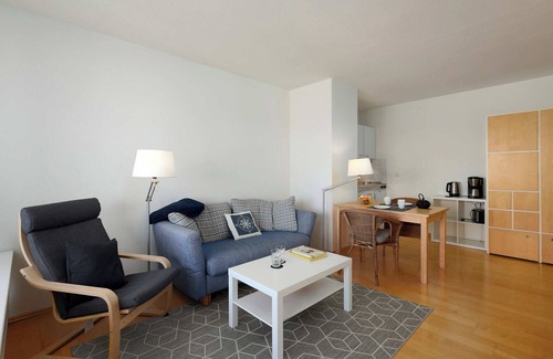 Laboe Apartment | Boatswain's cabin with a view of the Kiel Fjord in the apartment house Börn i