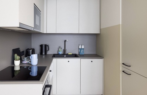 Kaisaniemi Apartment | Bob W City Centre